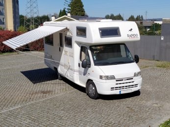 Autocaravana Capuchina Rapido jumper 2.8 hdi En alquiler en Porto