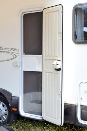 Lloguer de la Autocaravana perfilada