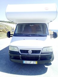 Camping-car Capucine Bürstner Burstner en location à Loures