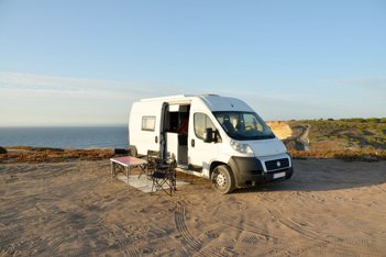 Kastenwagen Fiat Ducato 120 Multijet zu vermieten in Lisboa