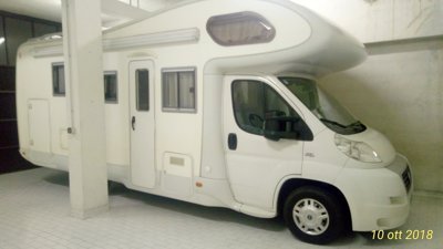 Autocaravana Capuchina SEA X DREAM 545 GARAGE Ducato 3,0 l Multijet 160 ch. En alquiler en Saronno