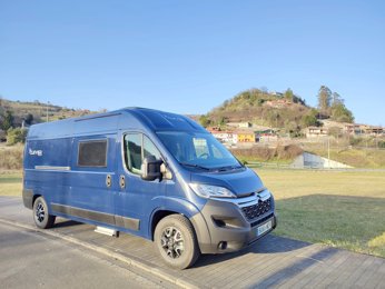 Camper gran volumen CLEVER VANS vario kids En alquiler en Oviedo