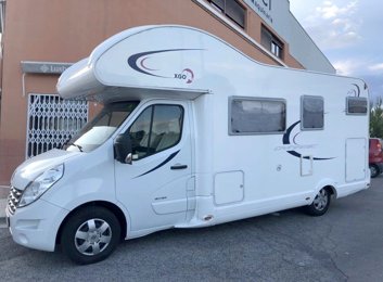 Autocaravana capucino Renault Rimor em aluguer em Alicante