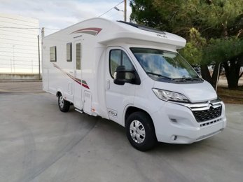 Autocaravana Perfilada Pla 395, Grupo Rápido. Full Equipe em aluguer em Coreses