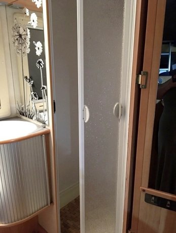 Vermietung von Alkoven Wohnmobil