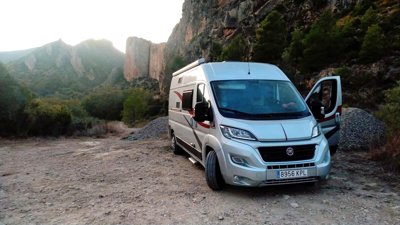 Buscamper Trigano FIAT DUCATO 2.3D RIMOR HORUS 35 Te huur in Terrassa