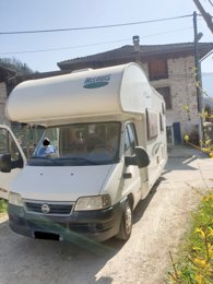 Alkoven Wohnmobil Mclouis GLEN 461 zu vermieten in Bassens