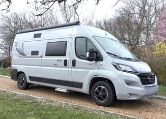Furgonato Chausson V594 Max condiviso a Lezoux