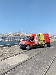 Buscamper ArtCampers POP ART Te huur in Lisboa