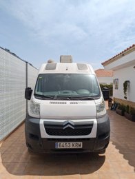 Camper gran volumen Citroën Jumper 2,2 HDI L2H2 En alquiler en Sevilla