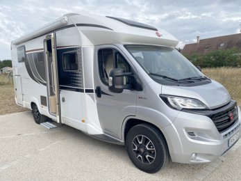 Camping-car Profilé Bürstner TD736 en location à Cormeray