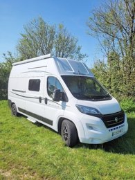 Camper gran volumen Font Vendôme Terra Van En alquiler en Cormeilles-En-Parisis