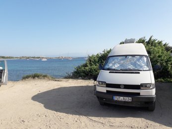 Van Volkswagen T4 en location à Chiaramonti