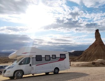 Camping-car Capucine Adria Eliminar en location à Sant Boi De Llobregat