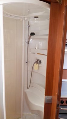 Aluguer de Autocaravana capucino Mclouis Tandy 636 G