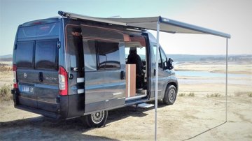 Fourgon aménagé Weinsberg K250l en location à Foros De Salvaterra