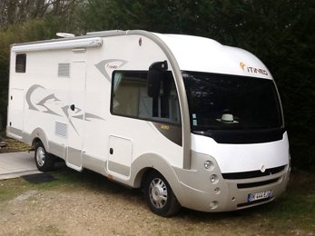 Camping-car Intégral Itineo Tb690 en location à Courtenay