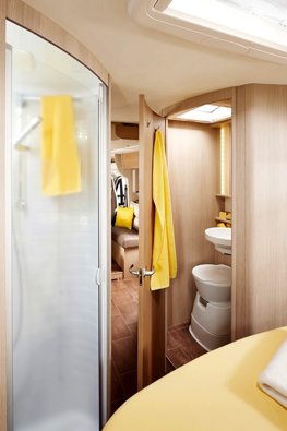 Aluguer de Autocaravana Perfilada Burstner Ixeo Time It 734