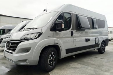 Fourgon aménagé Carado Ducato 2,3 l 140 CV en location à Culleredo
