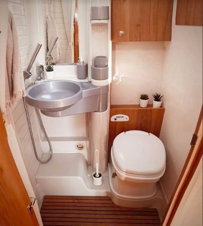 Rental Coachbuilt motorhome