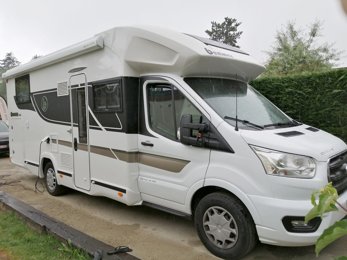 Halfintegraal camper Benimar ford transit Te huur in Mons