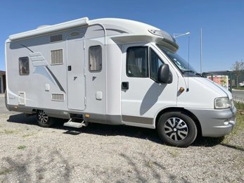Autocaravana Perfilada Hymer 574 En alquiler en Ollioules