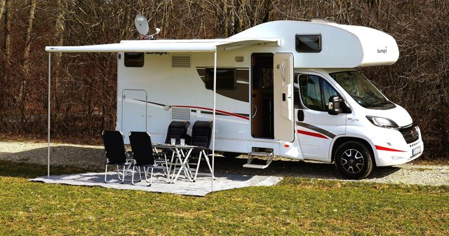 Rental Coachbuilt Rv Vaterstetten Sunlight A68 17 Yescapa