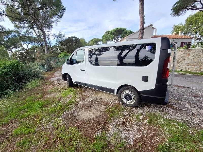 Picture of Renault RENAULT TRAFIC III 1.6 ENERGY DCI 145 TWIN TURBO EU6 L1H1 2.7T