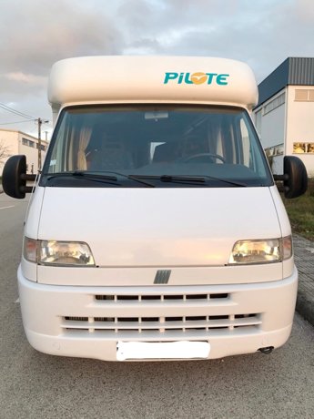 Alquiler de la Autocaravana Perfilada