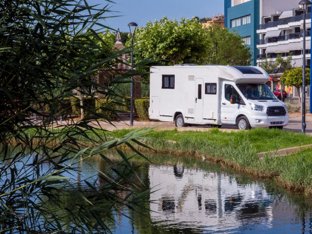 Autocaravana Perfilada Benimar Tessoro 494 (5296JMR)- FULL EQUIP En alquiler en Malaga