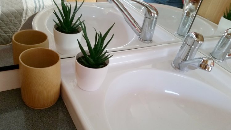 Viaggio del Camper Mansardato