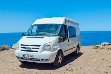 Furgoneta camper Ford TRANSIT TD/300M En alquiler en Atogo