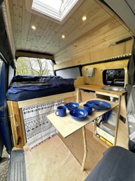 Furgoneta camper Volkswagen Volkswagen T5 En alquiler en Ki