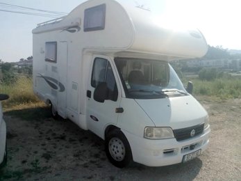 Camping-car Capucine Mclouis Ducato 2,0 l 100 ch en location à Coimbra