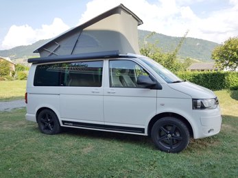 Van Volkswagen CALIFORNIA BEACH T5 biTDI 180 4motion DSG7 automatique en location à Viuz-En-Sallaz