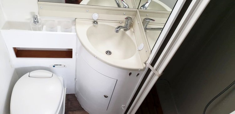 Vermietung von Vollintegriertes Wohnmobil