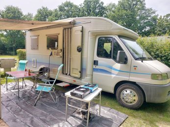 Autocaravana Perfilada Elnagh Fiat ducato En alquiler en Ruiselede