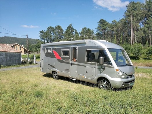 Aluguer de Autocaravana Integral Burstner Elegance I 710