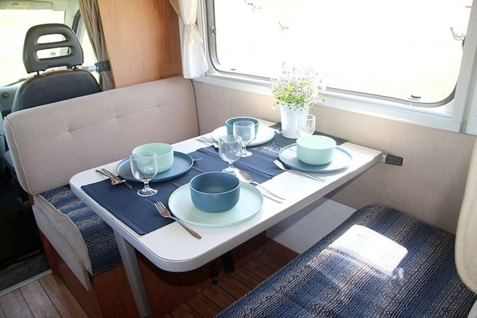 Rental Coachbuilt motorhome