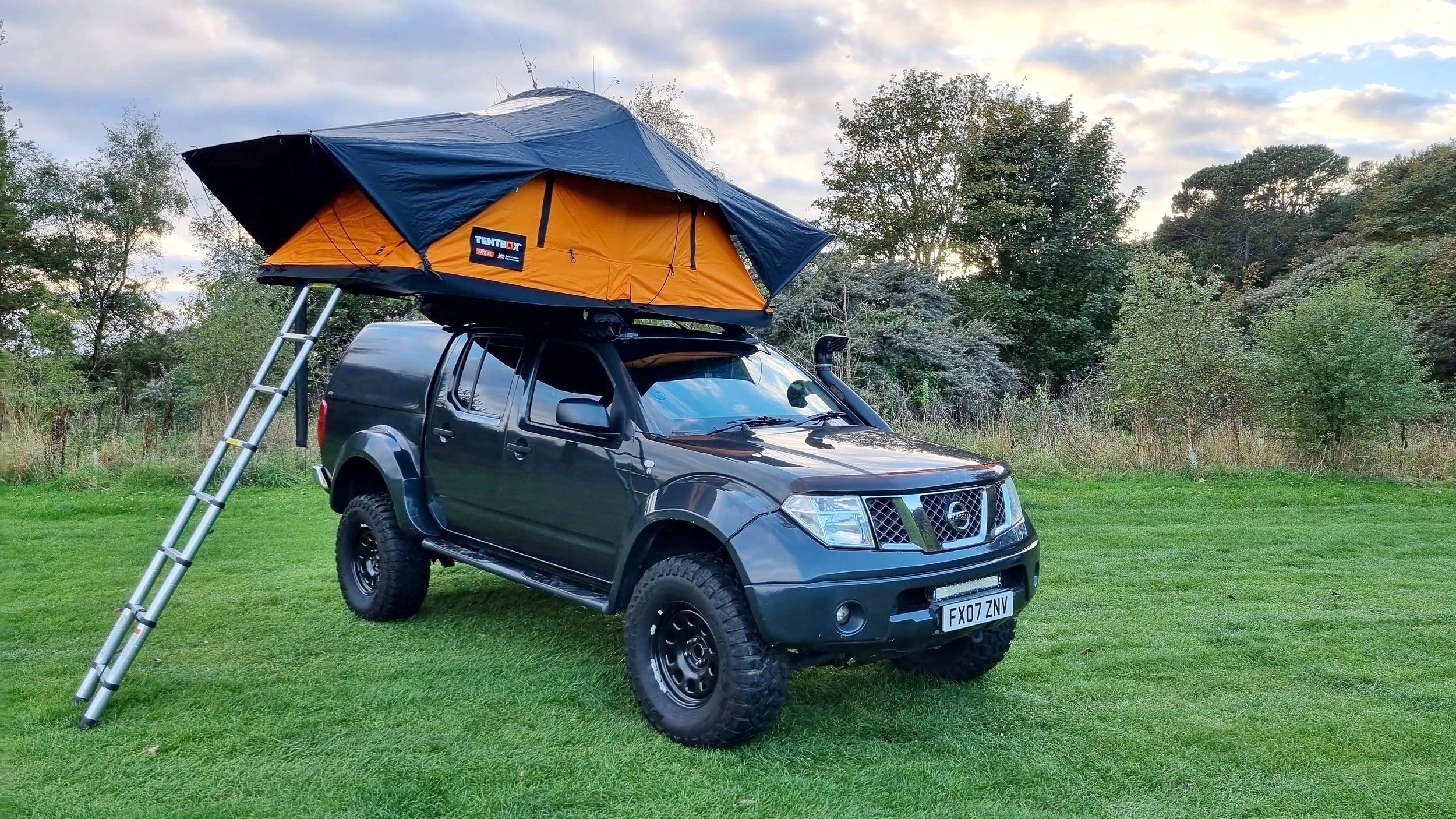 Location Other Dunfermline Nissan Pick up Navara d40 70311 Yescapa