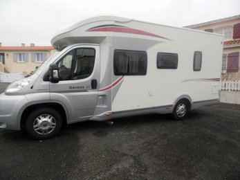 Teilintegriertes Wohnmobil Teilintegriertes Wohnmobil  zu vermieten in Antigny