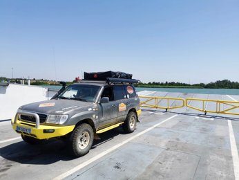 Altro Toyota Hdj100 condiviso a La Ciotat