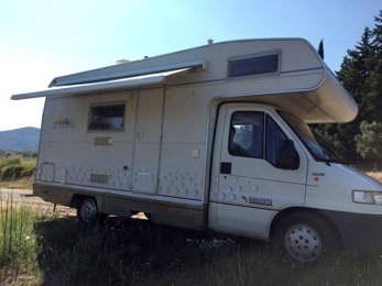 Camping-car Capucine Mobilvetta 2,8 JTD en location à Puget-Ville