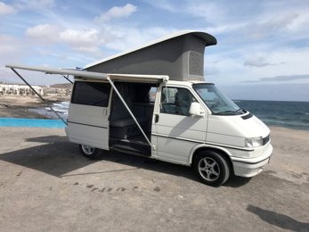 Van Volkswagon T4 California Westfalia en location à El Médano