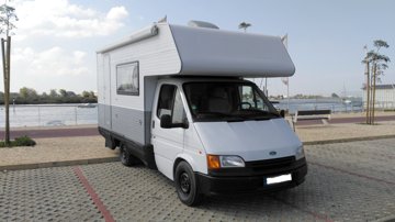 Motorhome Coachbuilt Ford EDDCHS For hire in Pinhal Novo