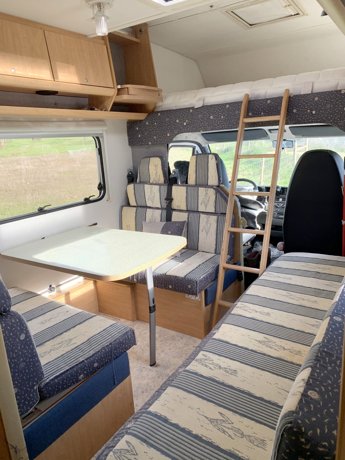 Vermietung von Alkoven Wohnmobil
