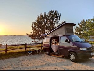 Van Volkswagen T4 California 2 (O) en location à Castro Caldelas