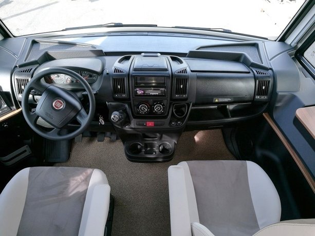 Vermietung von Vollintegriertes Wohnmobil