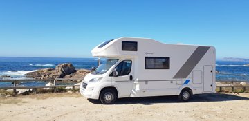 RV Coachbuilt Sun Living A-SERIES A 70 DK For rent in Nigrán