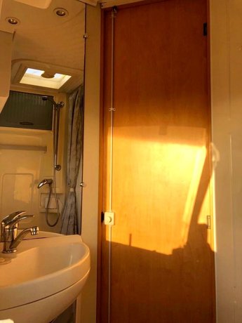 Aluguer de Autocaravana Perfilada